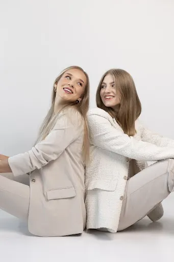 OLWI Beauty Atelier- Mezoterapia|Peelingi chemiczne|Depilacja|Oczyszczanie wodorowe|Stylizacja rzęs i brwi|Przekłuwanie uszu